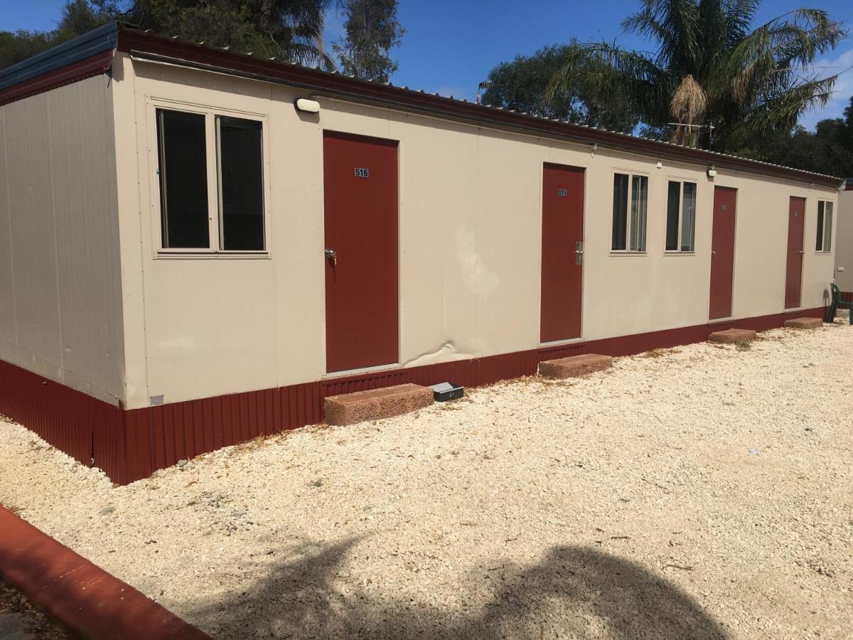 Australind Tourist Park Hotel Buitenkant foto