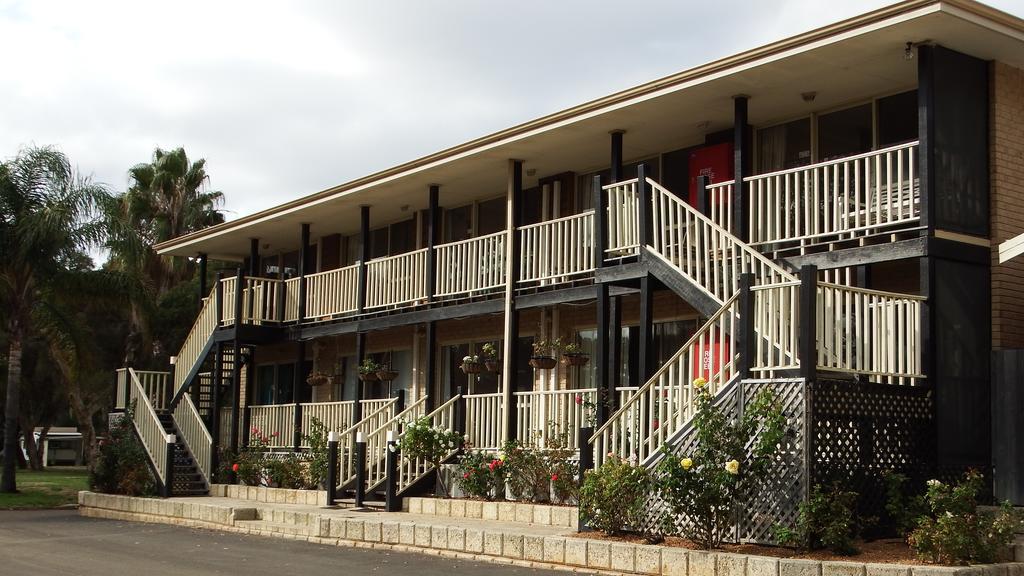 Australind Tourist Park Hotel Buitenkant foto